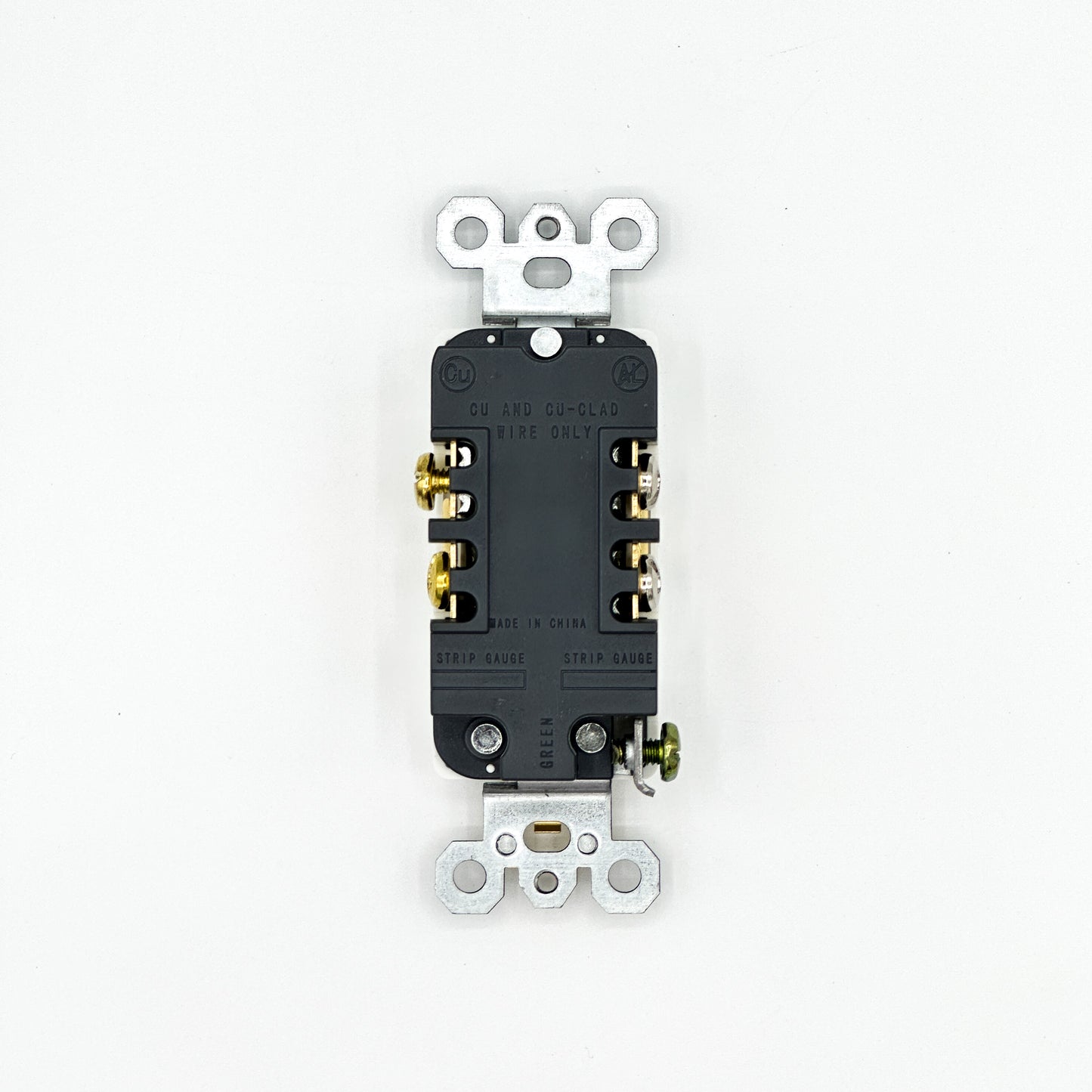 D15 - 15 Amp Decora Outlet